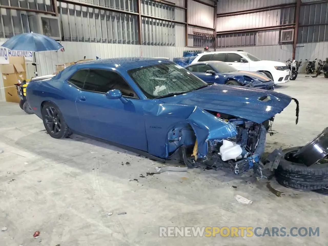 4 Photograph of a damaged car 2C3CDZBT5NH137133 DODGE CHALLENGER 2022