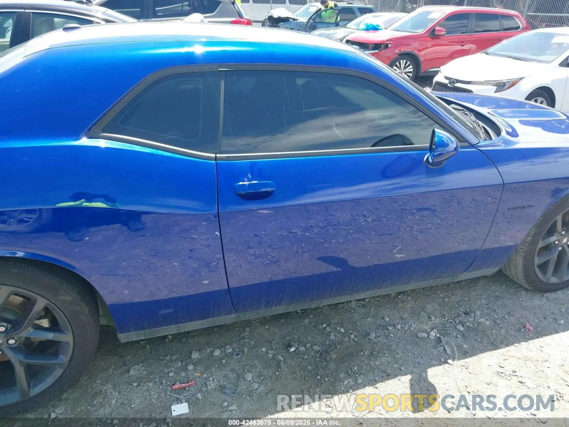 12 Photograph of a damaged car 2C3CDZBT6NH149131 DODGE CHALLENGER 2022