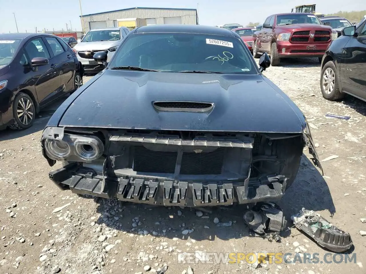 5 Photograph of a damaged car 2C3CDZBT6NH175325 DODGE CHALLENGER 2022