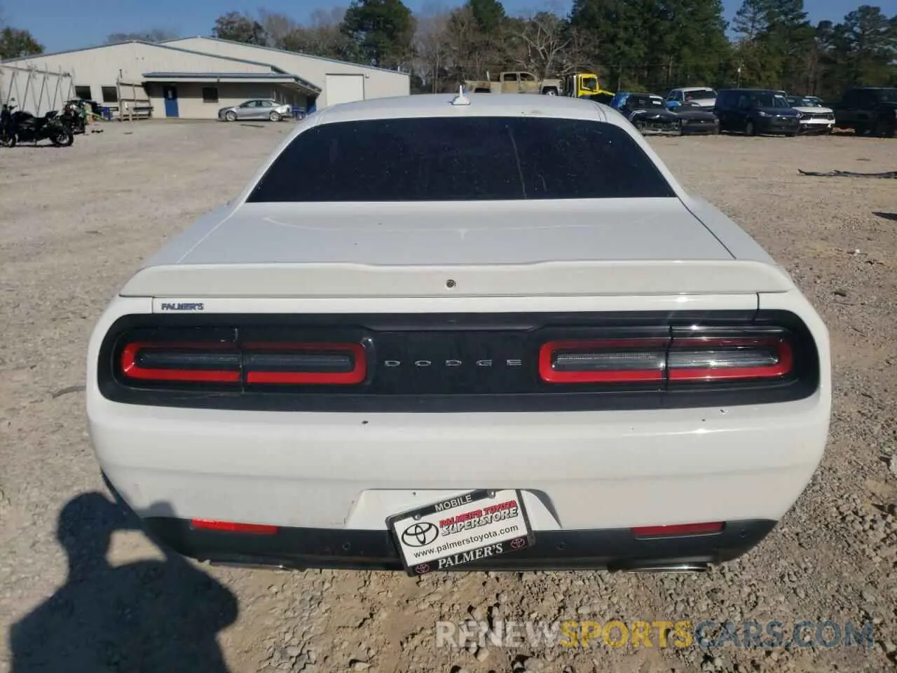 6 Photograph of a damaged car 2C3CDZBT8NH230776 DODGE CHALLENGER 2022