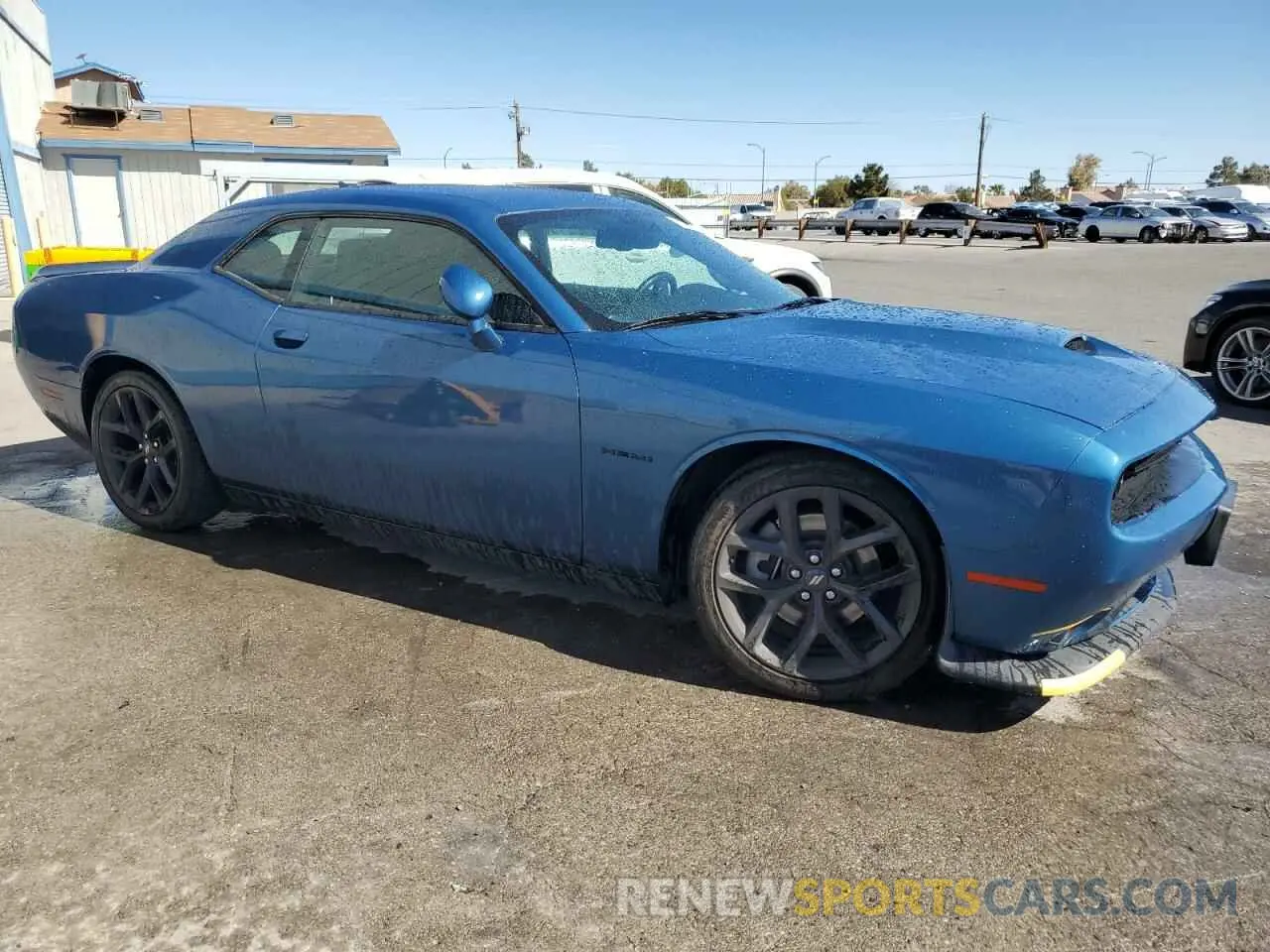 4 Photograph of a damaged car 2C3CDZBT8NH242720 DODGE CHALLENGER 2022