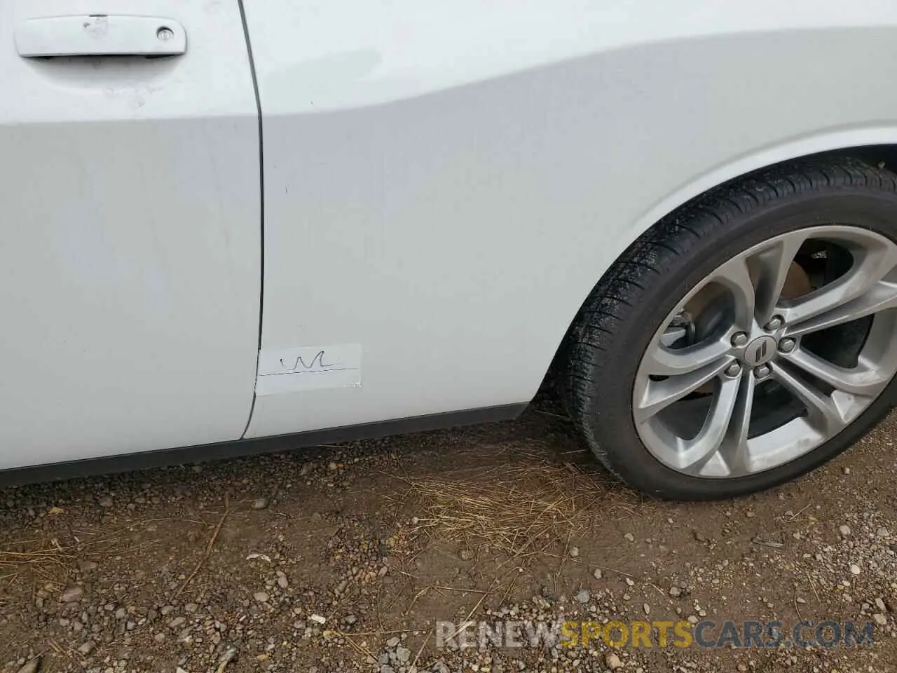 12 Photograph of a damaged car 2C3CDZBT9NH105348 DODGE CHALLENGER 2022