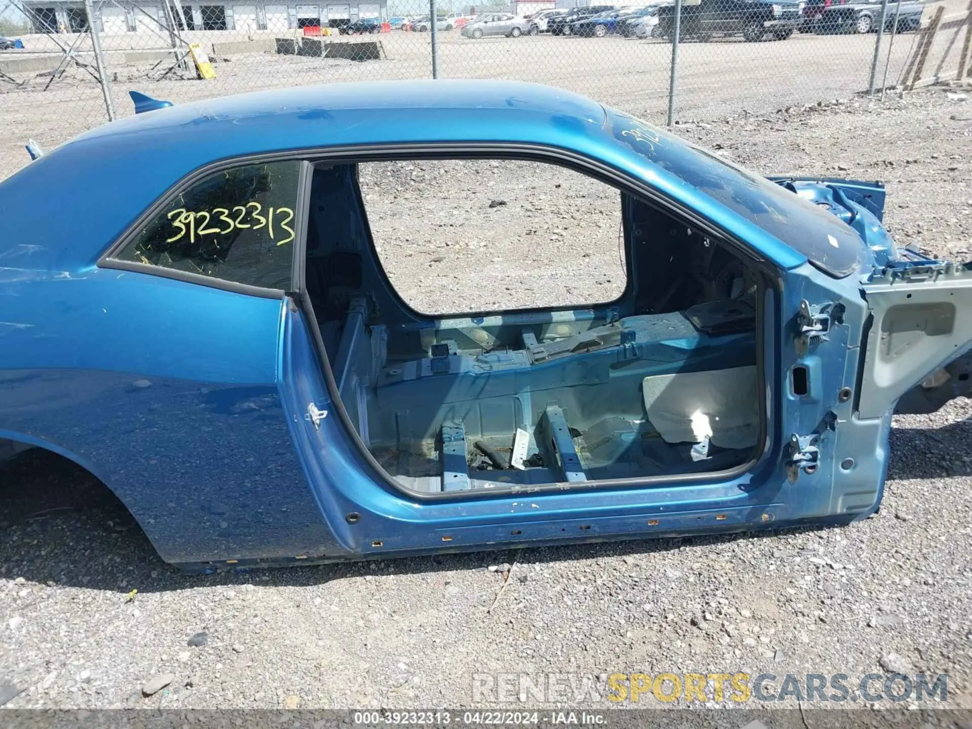 12 Photograph of a damaged car 2C3CDZC90NH260177 DODGE CHALLENGER 2022