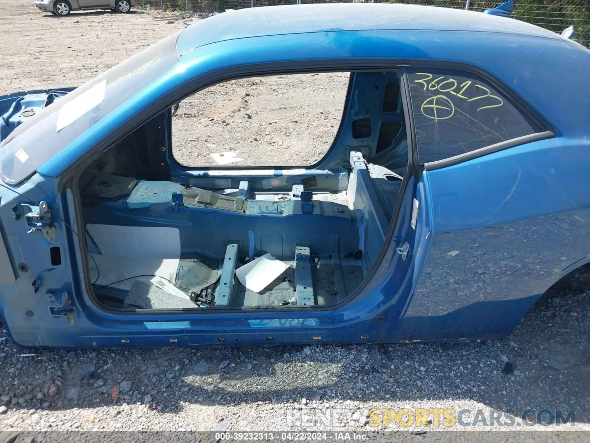 13 Photograph of a damaged car 2C3CDZC90NH260177 DODGE CHALLENGER 2022