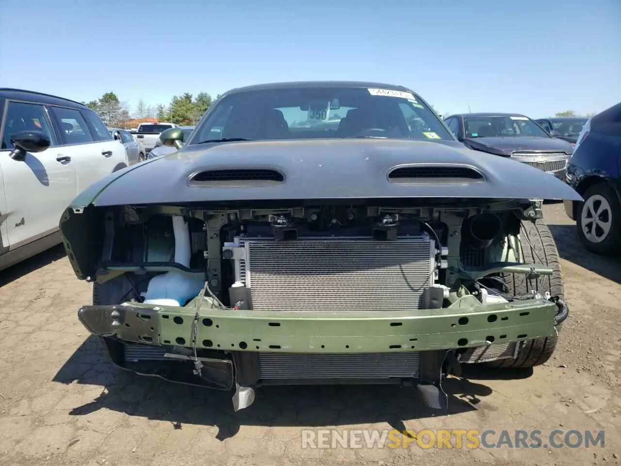 5 Photograph of a damaged car 2C3CDZC96NH260152 DODGE CHALLENGER 2022