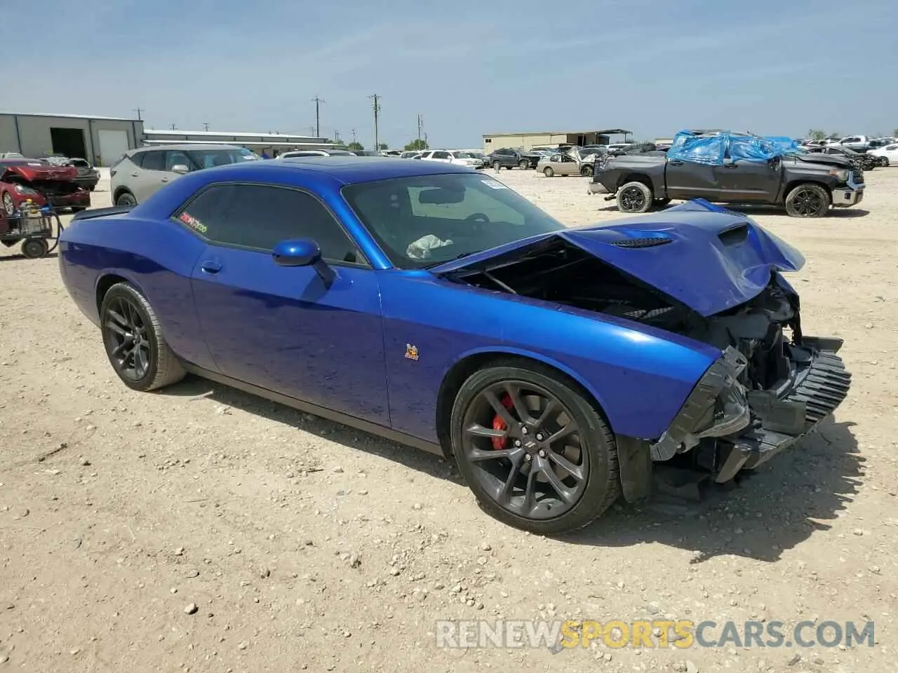 4 Photograph of a damaged car 2C3CDZFJ0NH137064 DODGE CHALLENGER 2022