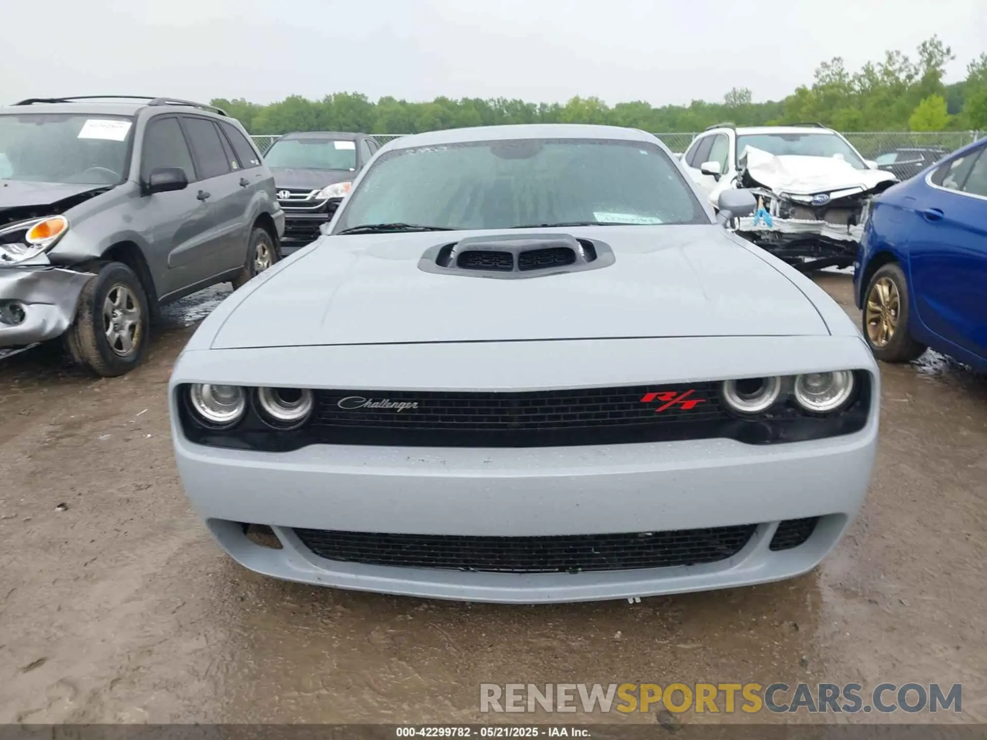 13 Photograph of a damaged car 2C3CDZFJ0NH226875 DODGE CHALLENGER 2022