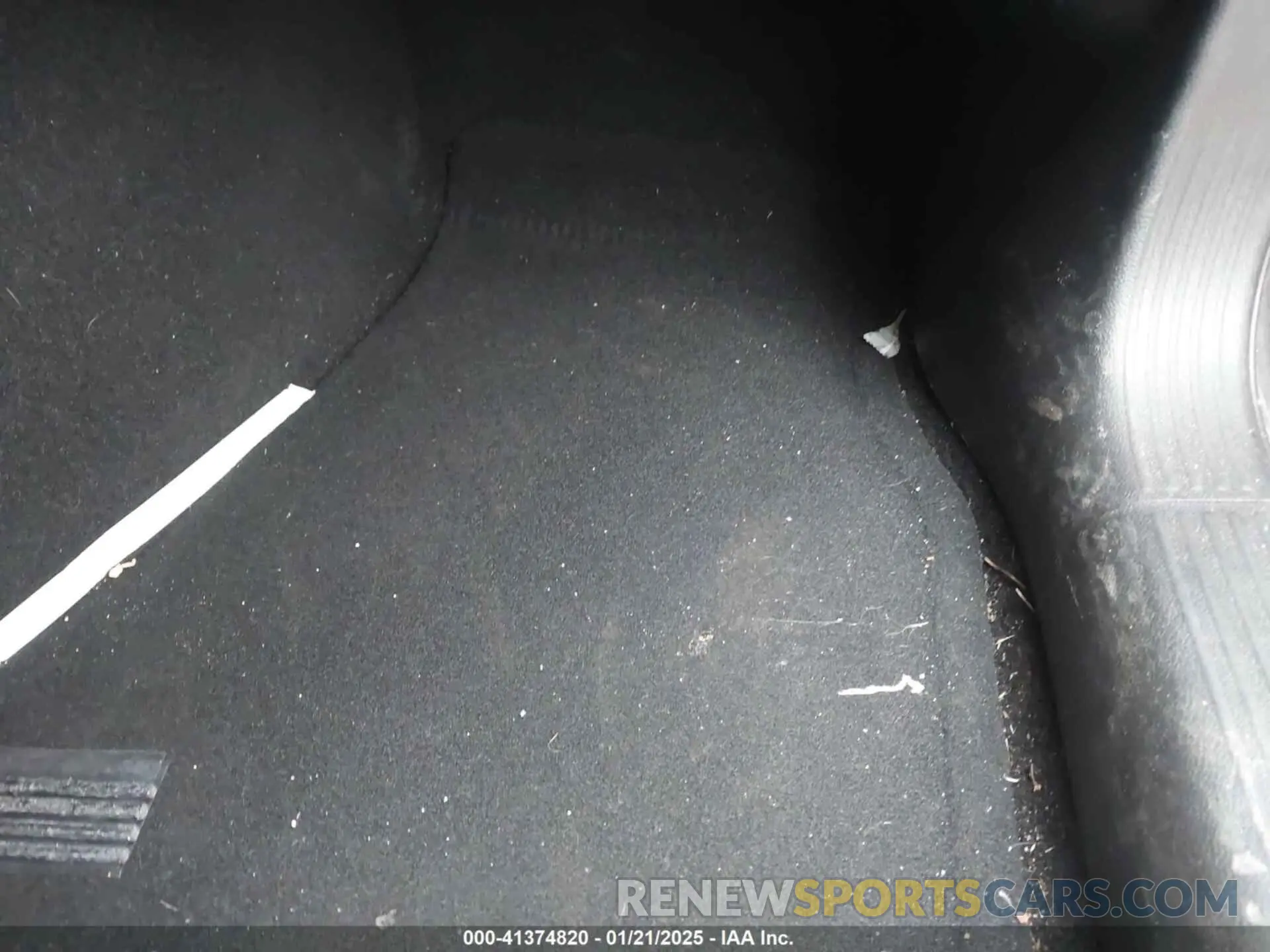8 Photograph of a damaged car 2C3CDZFJ1NH108673 DODGE CHALLENGER 2022