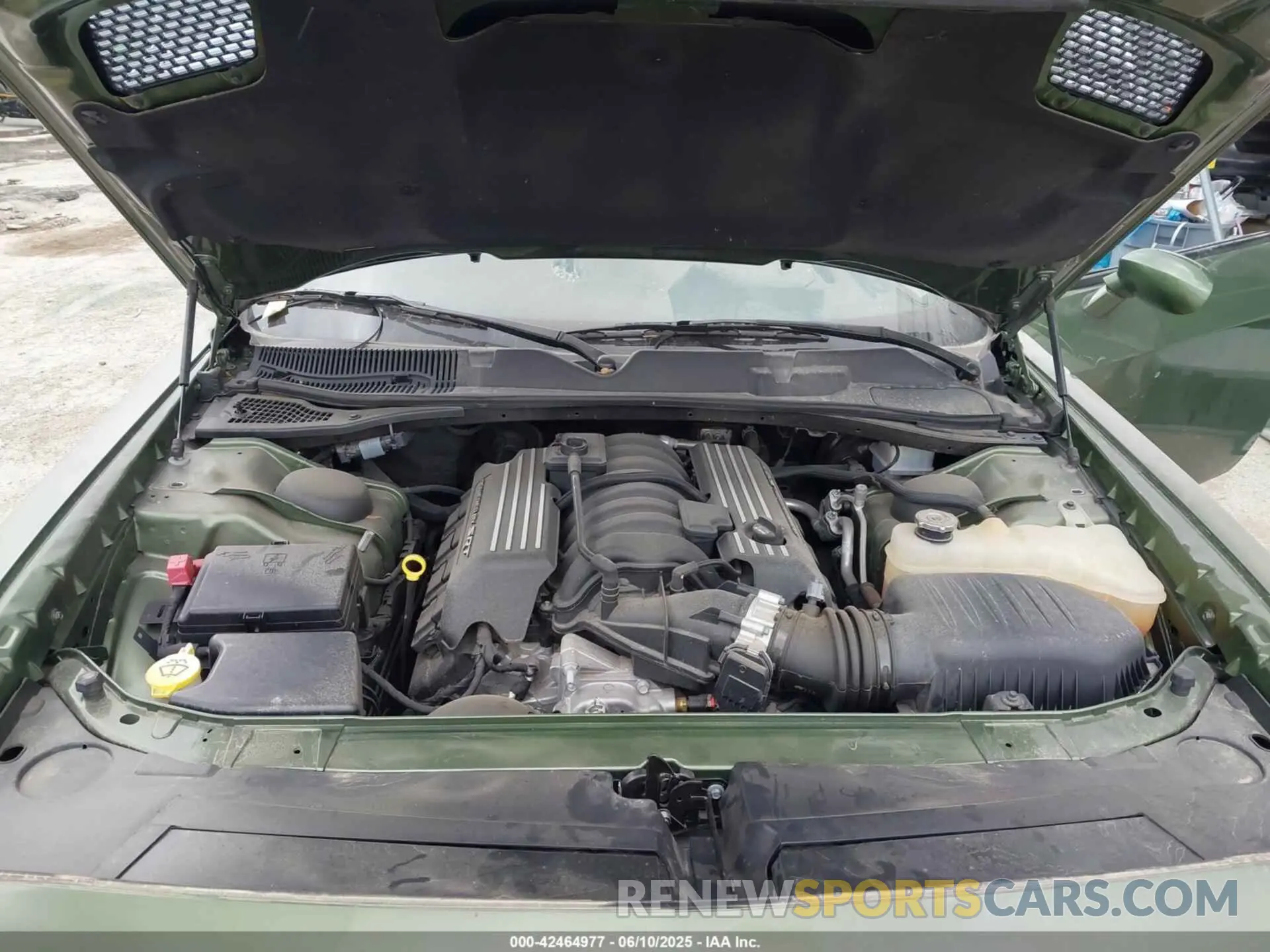 10 Photograph of a damaged car 2C3CDZFJ3NH175596 DODGE CHALLENGER 2022
