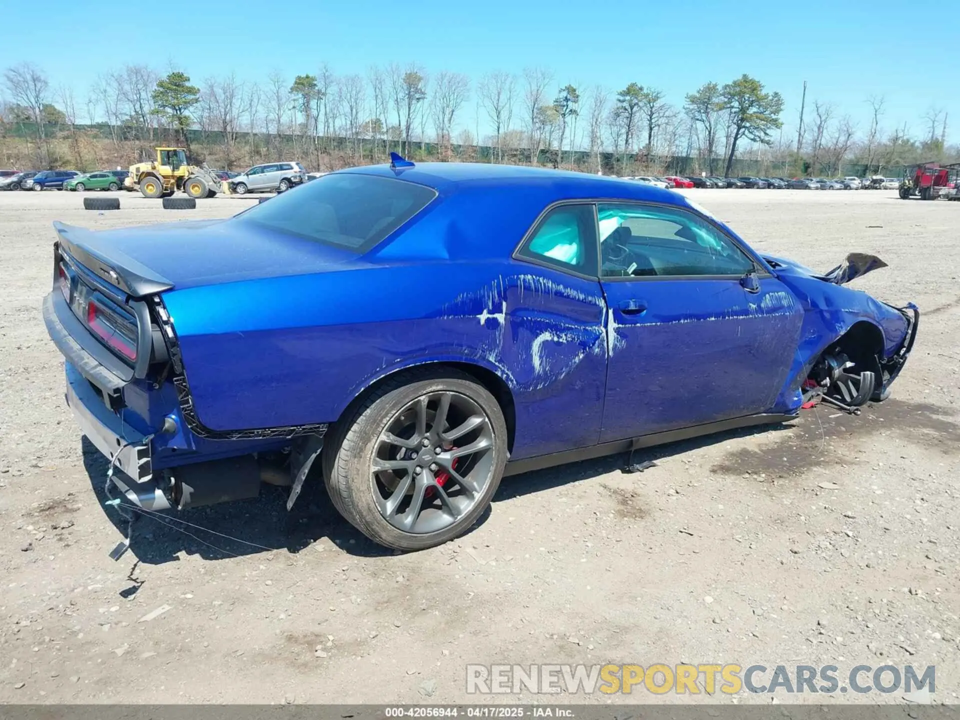 4 Photograph of a damaged car 2C3CDZFJ3NH229740 DODGE CHALLENGER 2022