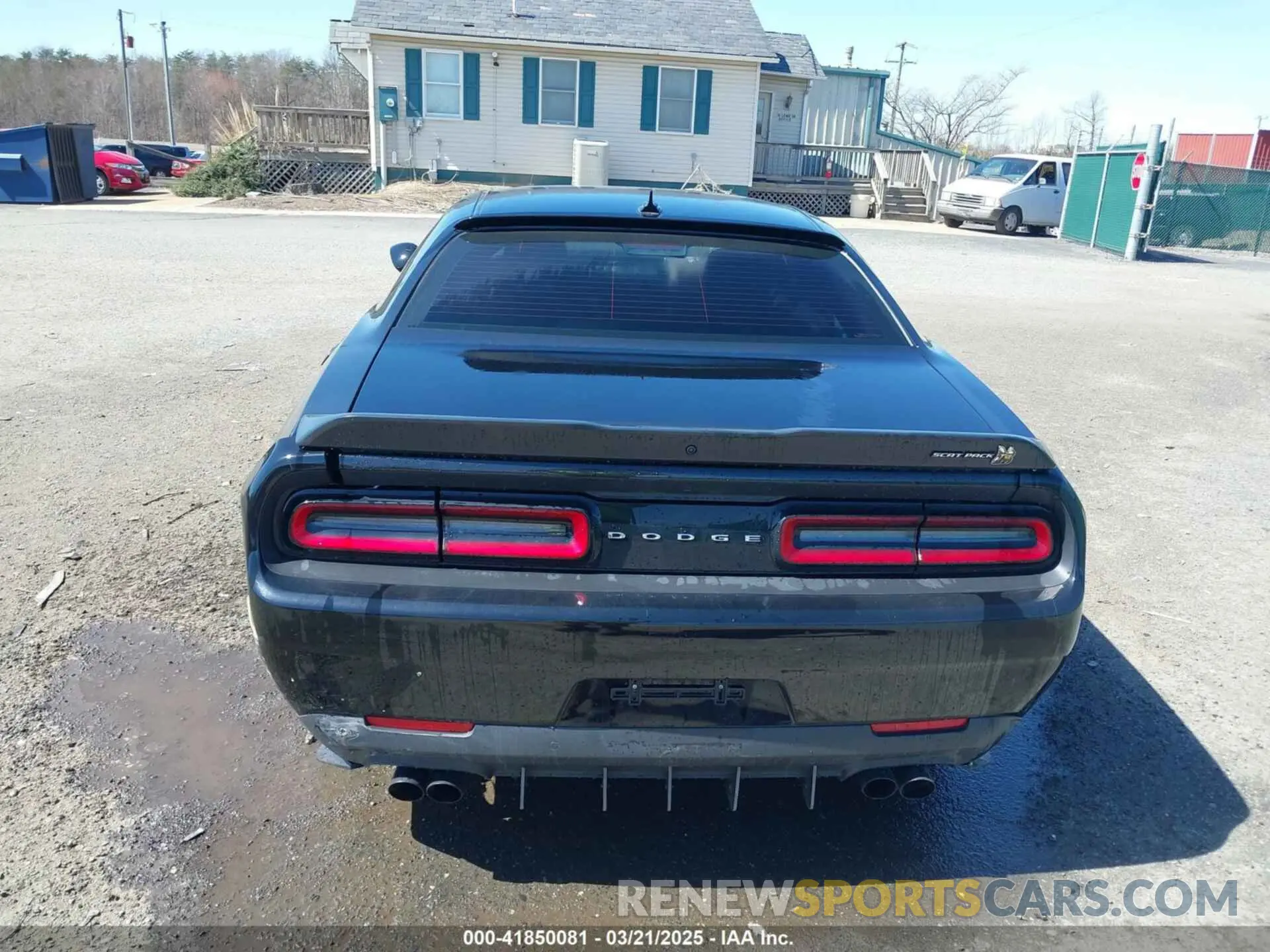 16 Photograph of a damaged car 2C3CDZFJ4NH256848 DODGE CHALLENGER 2022