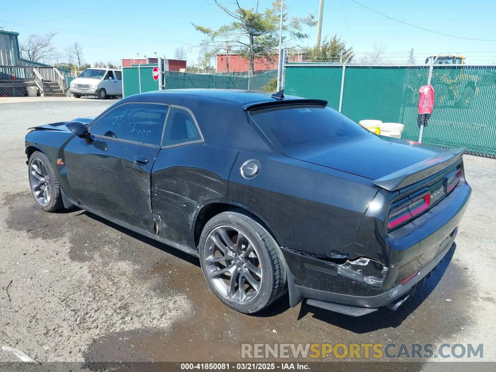 18 Photograph of a damaged car 2C3CDZFJ4NH256848 DODGE CHALLENGER 2022