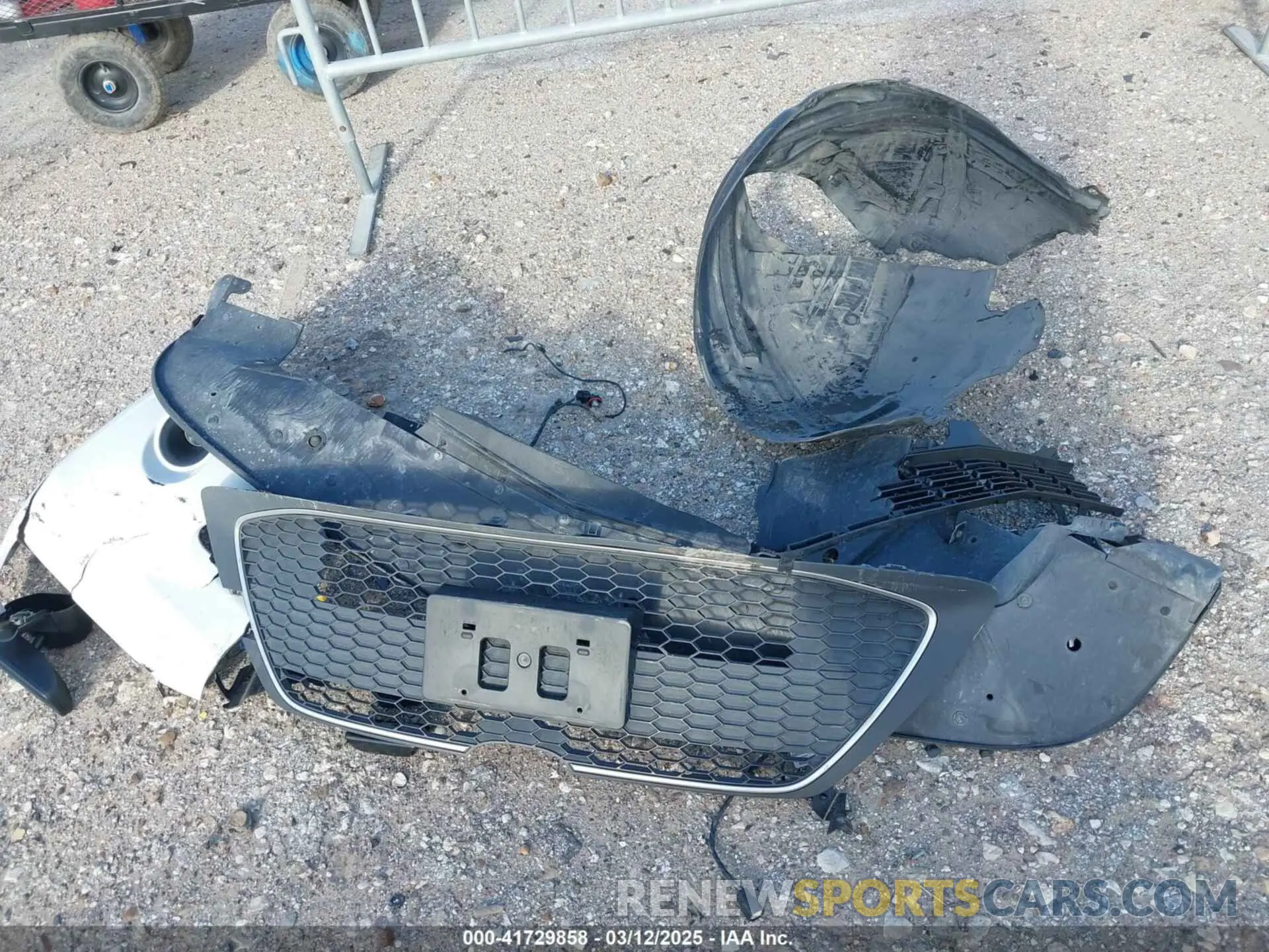 12 Photograph of a damaged car 2C3CDZFJ5NH260679 DODGE CHALLENGER 2022