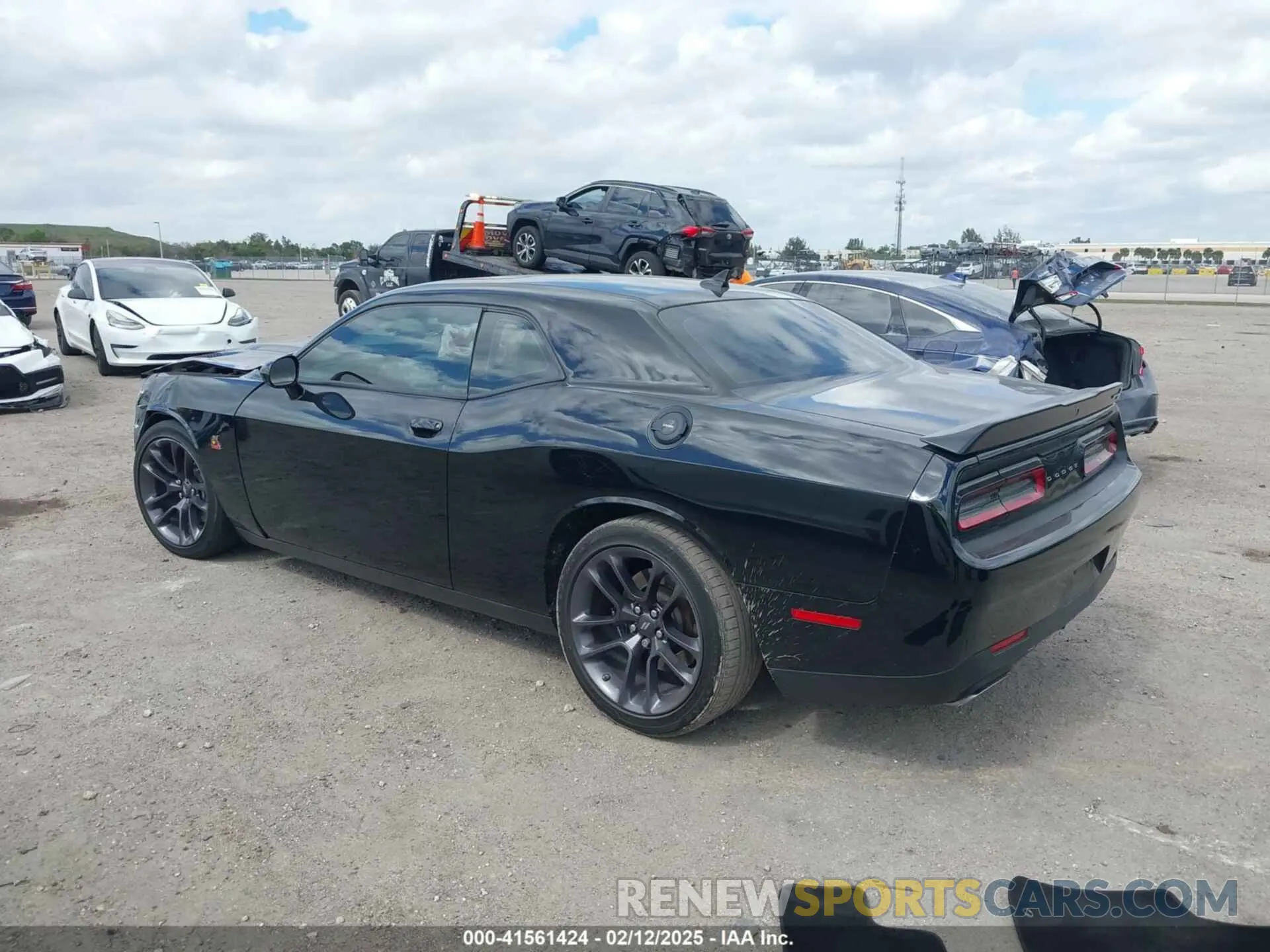 3 Photograph of a damaged car 2C3CDZFJ7NH151317 DODGE CHALLENGER 2022
