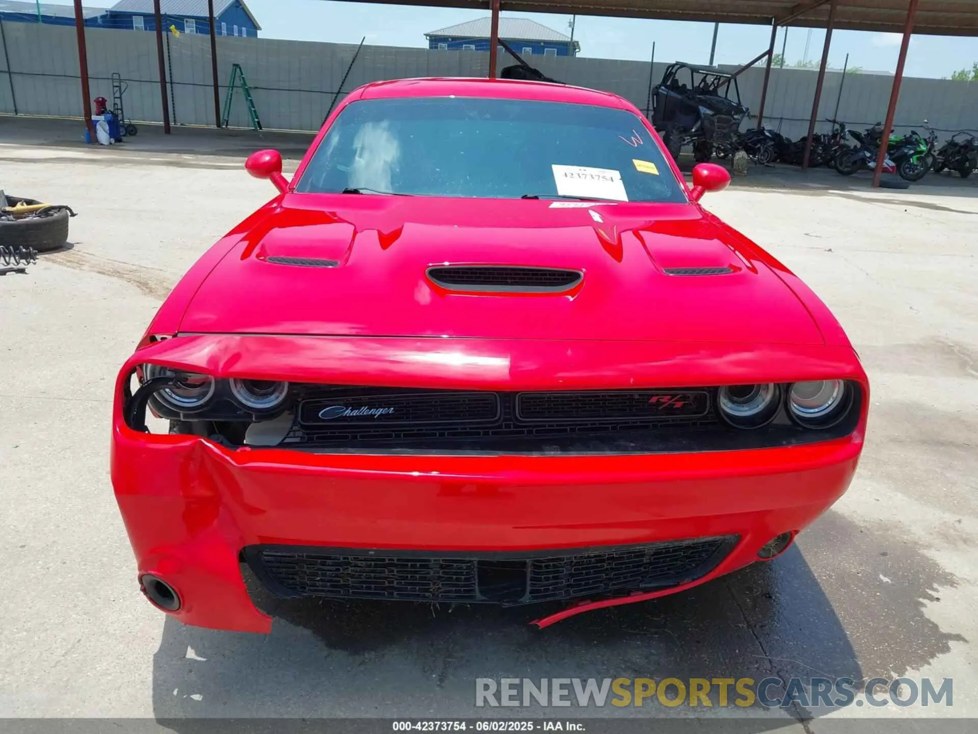 13 Photograph of a damaged car 2C3CDZFJ7NH163368 DODGE CHALLENGER 2022