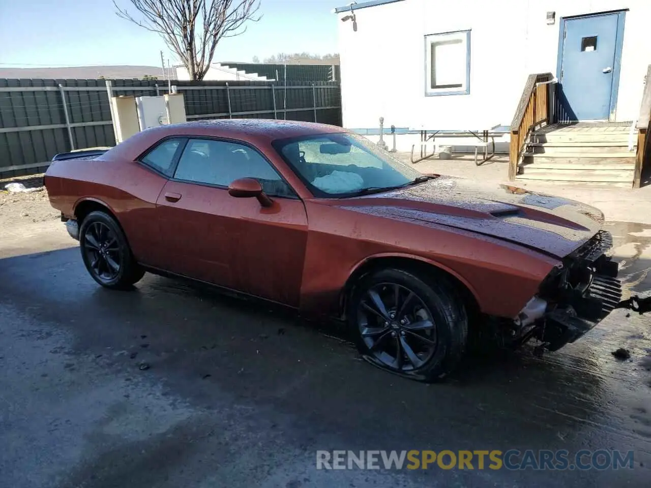 4 Photograph of a damaged car 2C3CDZGG0NH160816 DODGE CHALLENGER 2022
