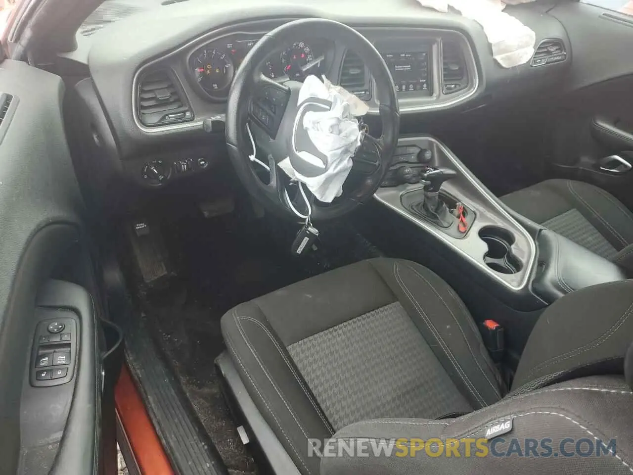 8 Photograph of a damaged car 2C3CDZGG0NH160816 DODGE CHALLENGER 2022