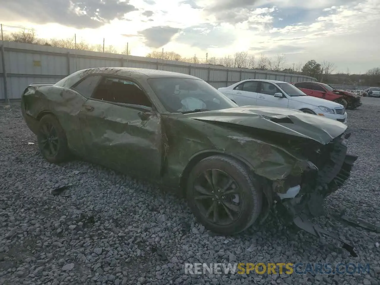 4 Photograph of a damaged car 2C3CDZGG0NH175736 DODGE CHALLENGER 2022