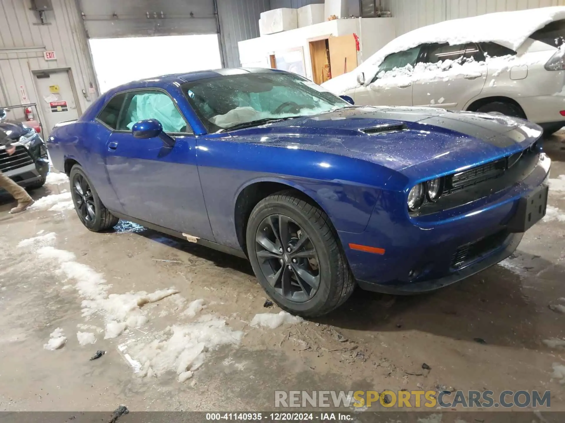 1 Photograph of a damaged car 2C3CDZGG2NH219414 DODGE CHALLENGER 2022
