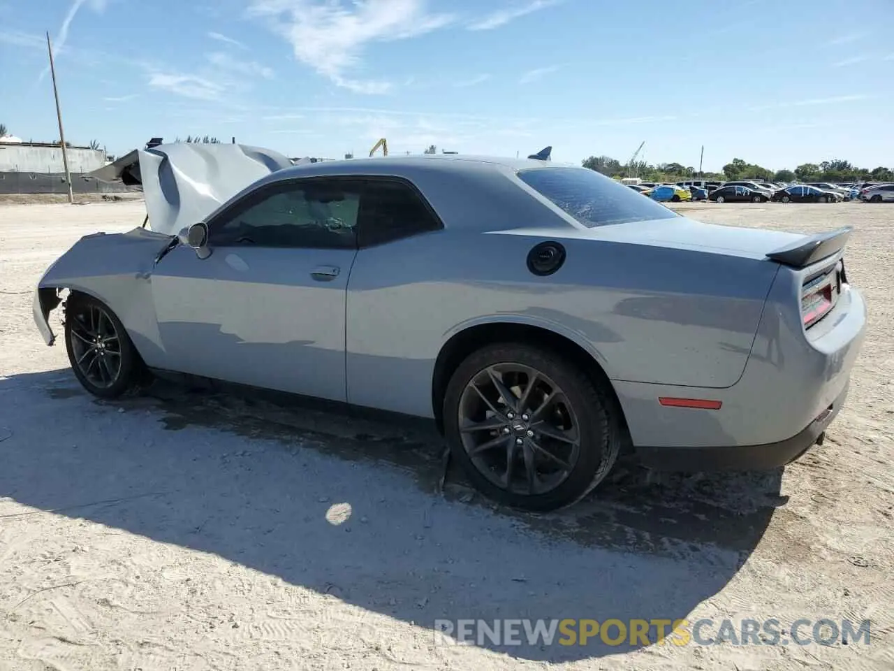 2 Photograph of a damaged car 2C3CDZGG8NH140782 DODGE CHALLENGER 2022