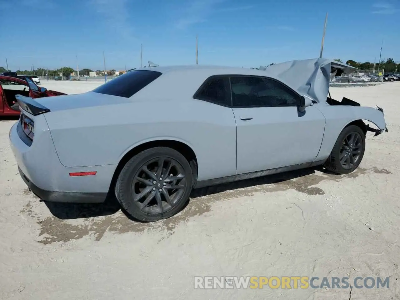 3 Photograph of a damaged car 2C3CDZGG8NH140782 DODGE CHALLENGER 2022