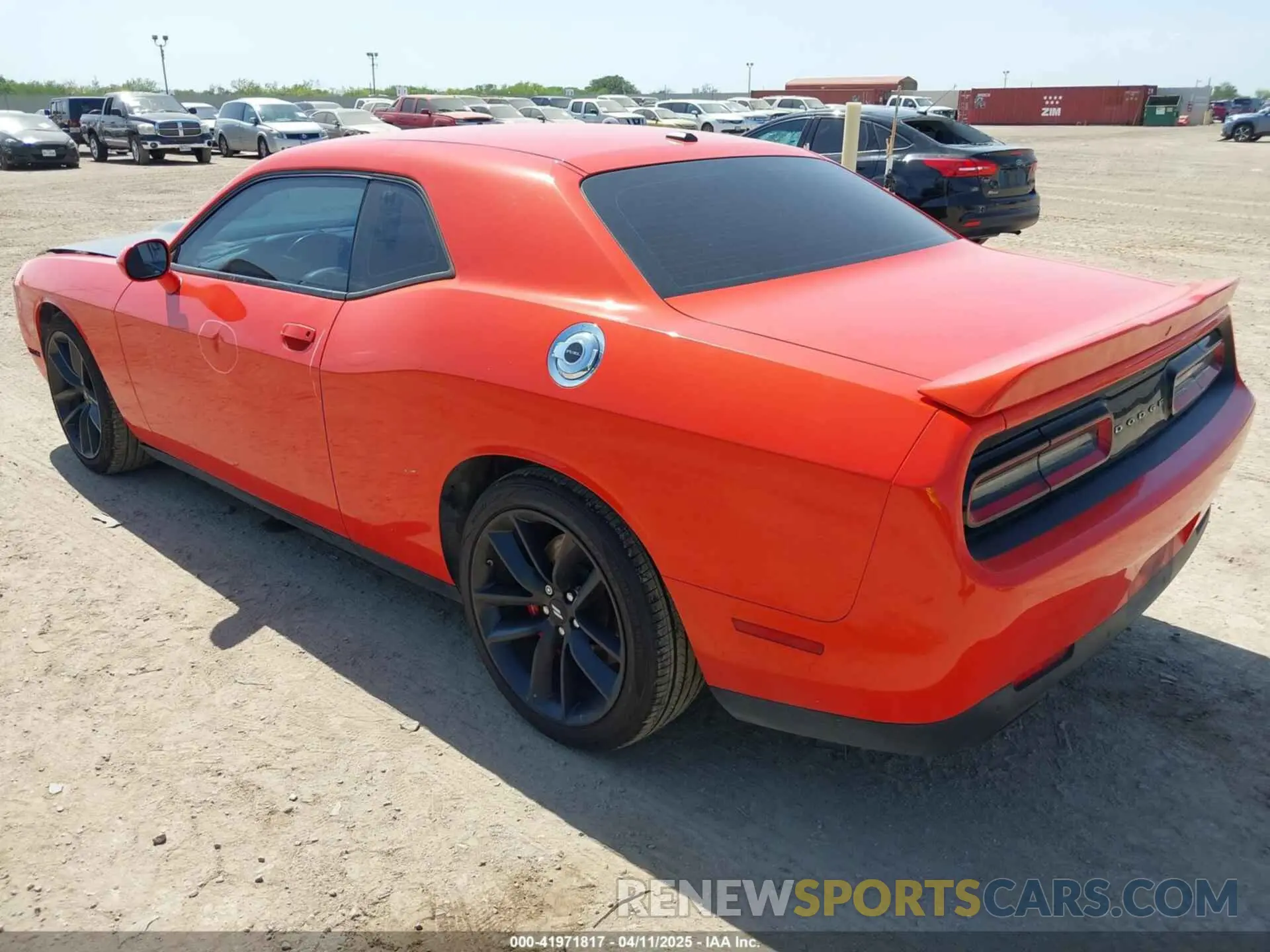 3 Photograph of a damaged car 2C3CDZJG0NH118381 DODGE CHALLENGER 2022
