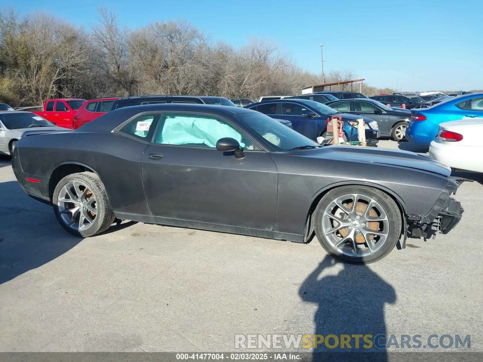 12 Photograph of a damaged car 2C3CDZJG0NH123385 DODGE CHALLENGER 2022