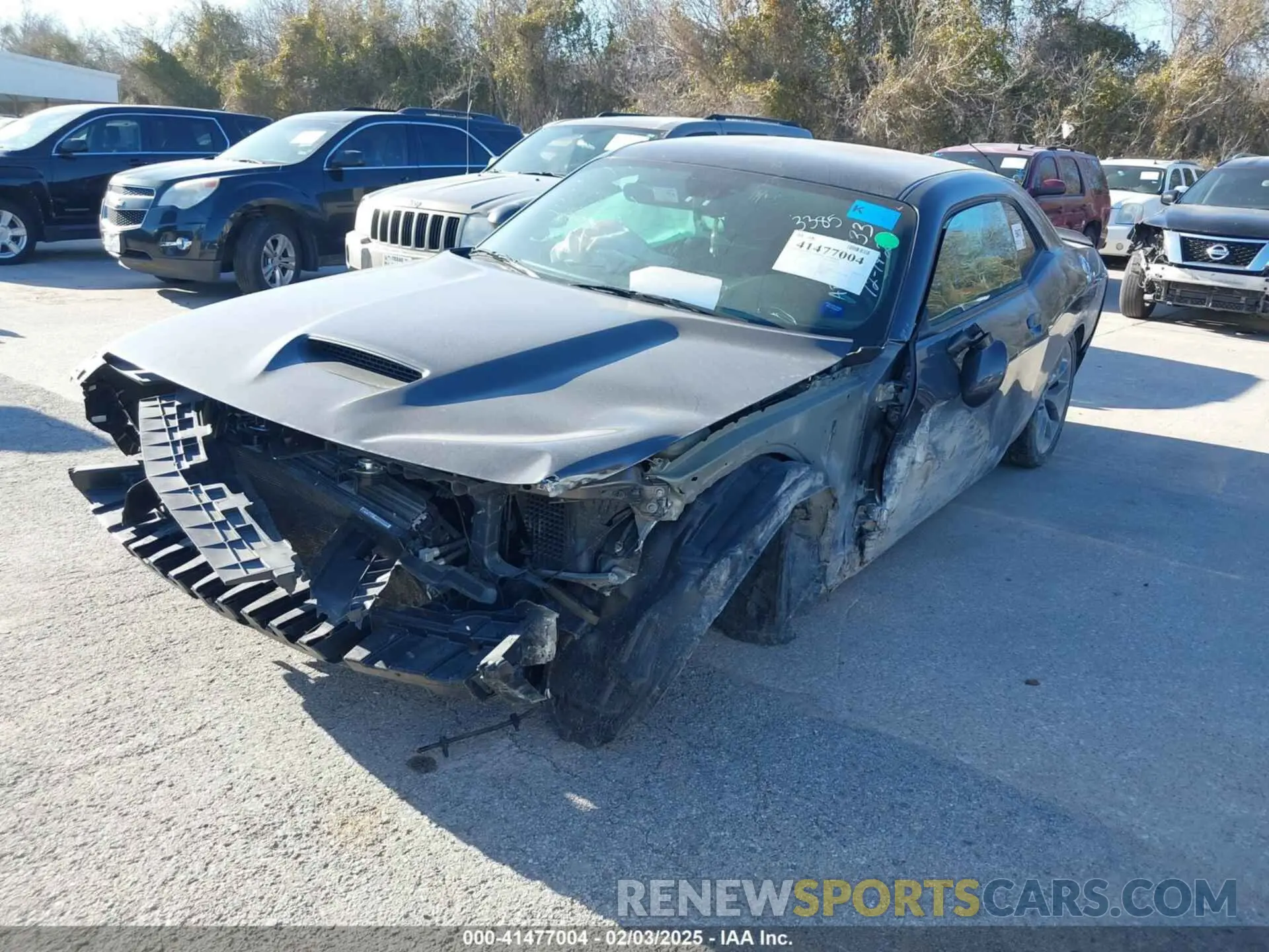 2 Photograph of a damaged car 2C3CDZJG0NH123385 DODGE CHALLENGER 2022