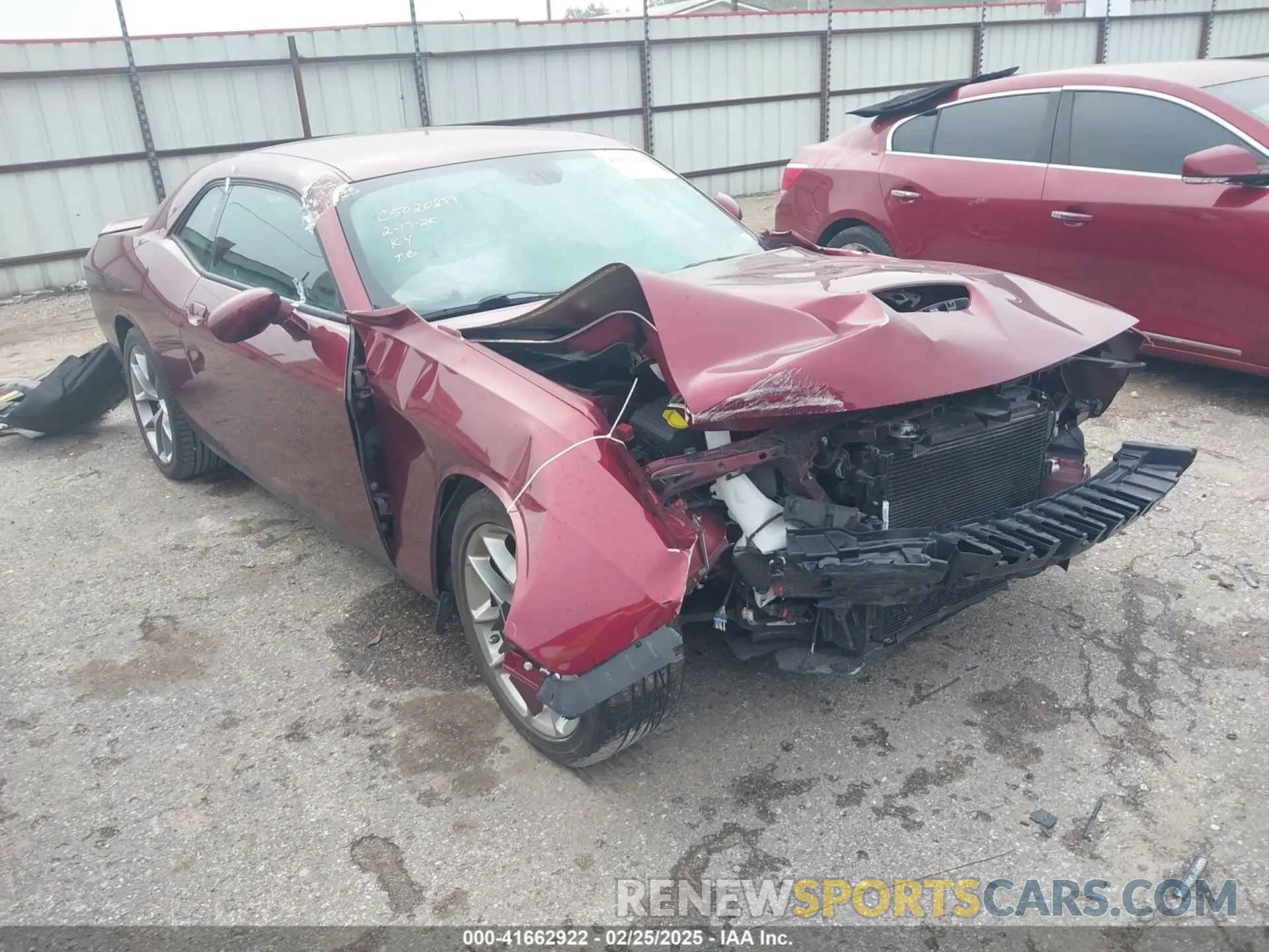 1 Photograph of a damaged car 2C3CDZJG0NH123550 DODGE CHALLENGER 2022