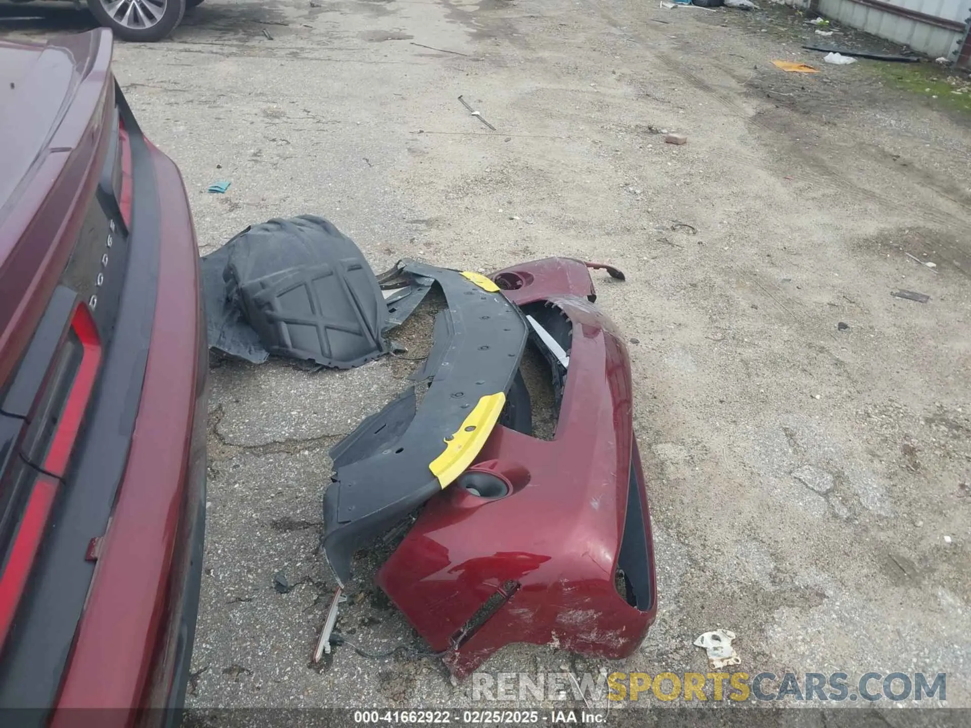 12 Photograph of a damaged car 2C3CDZJG0NH123550 DODGE CHALLENGER 2022