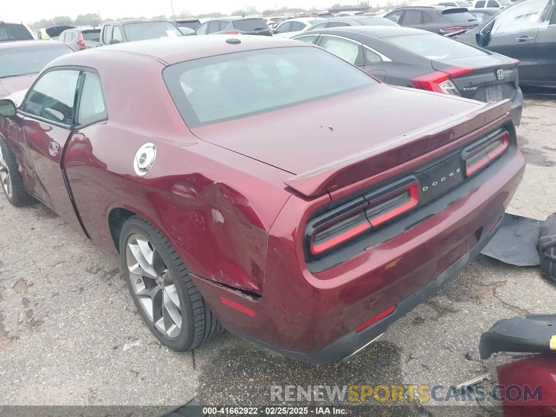 3 Photograph of a damaged car 2C3CDZJG0NH123550 DODGE CHALLENGER 2022