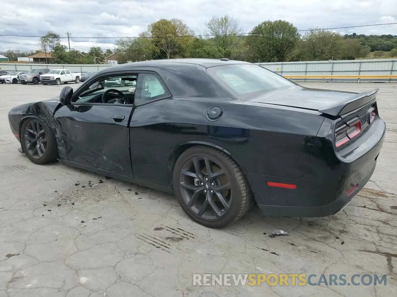 2 Photograph of a damaged car 2C3CDZJG0NH156113 DODGE CHALLENGER 2022