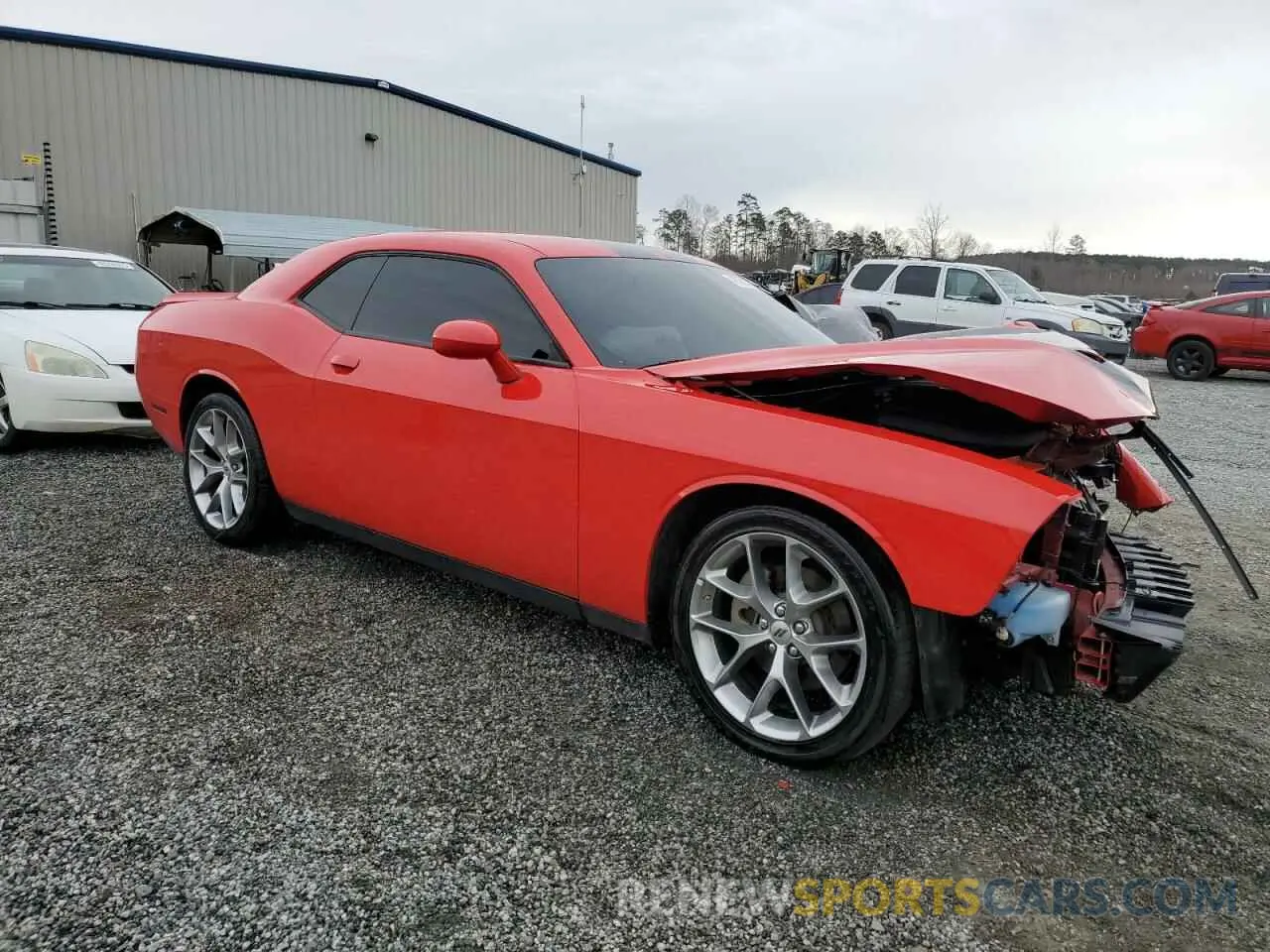 4 Photograph of a damaged car 2C3CDZJG0NH233725 DODGE CHALLENGER 2022