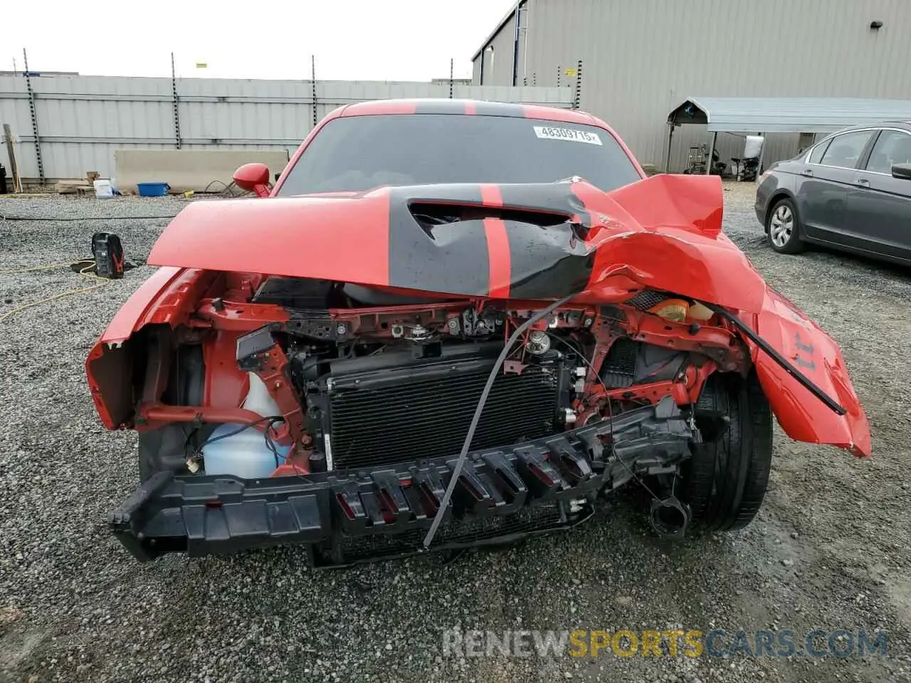 5 Photograph of a damaged car 2C3CDZJG0NH233725 DODGE CHALLENGER 2022