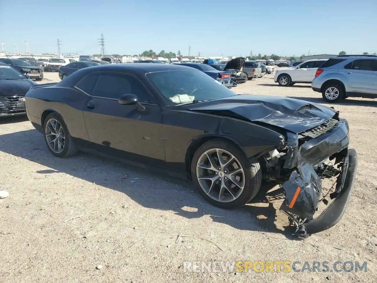 4 Photograph of a damaged car 2C3CDZJG0NH237516 DODGE CHALLENGER 2022