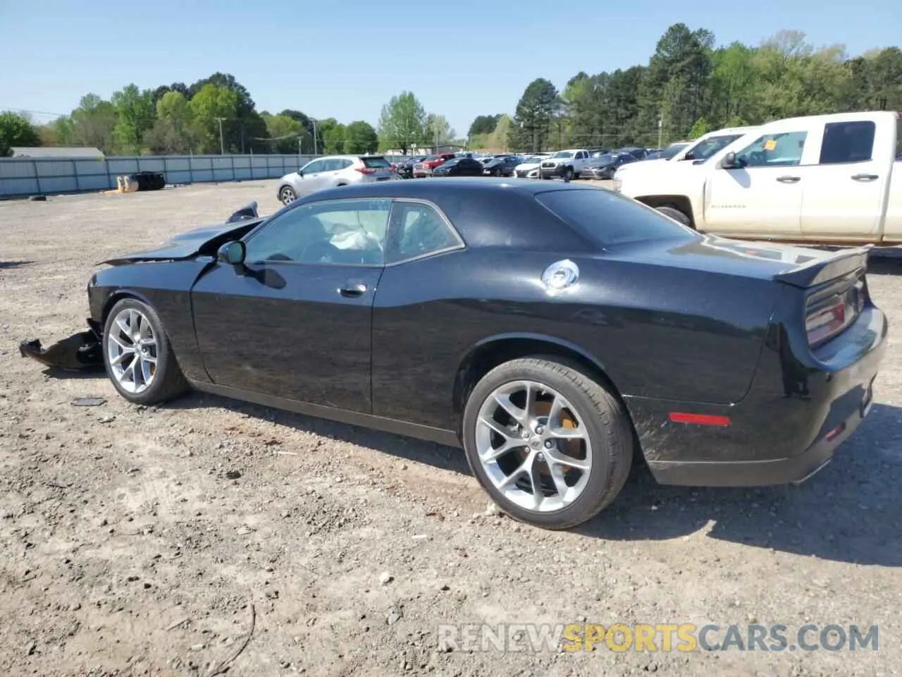 2 Photograph of a damaged car 2C3CDZJG1NH128000 DODGE CHALLENGER 2022