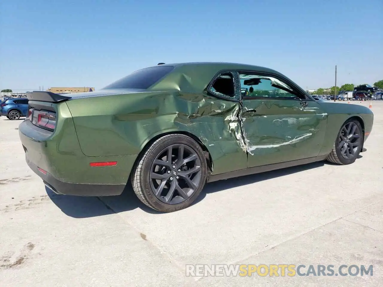 3 Photograph of a damaged car 2C3CDZJG3NH118293 DODGE CHALLENGER 2022