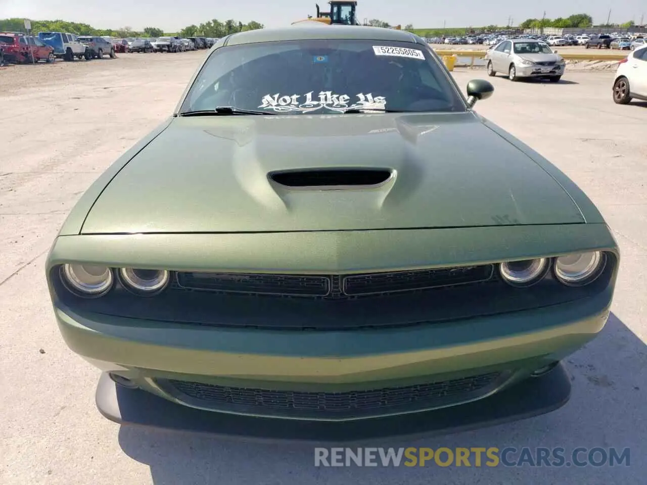 5 Photograph of a damaged car 2C3CDZJG3NH118293 DODGE CHALLENGER 2022