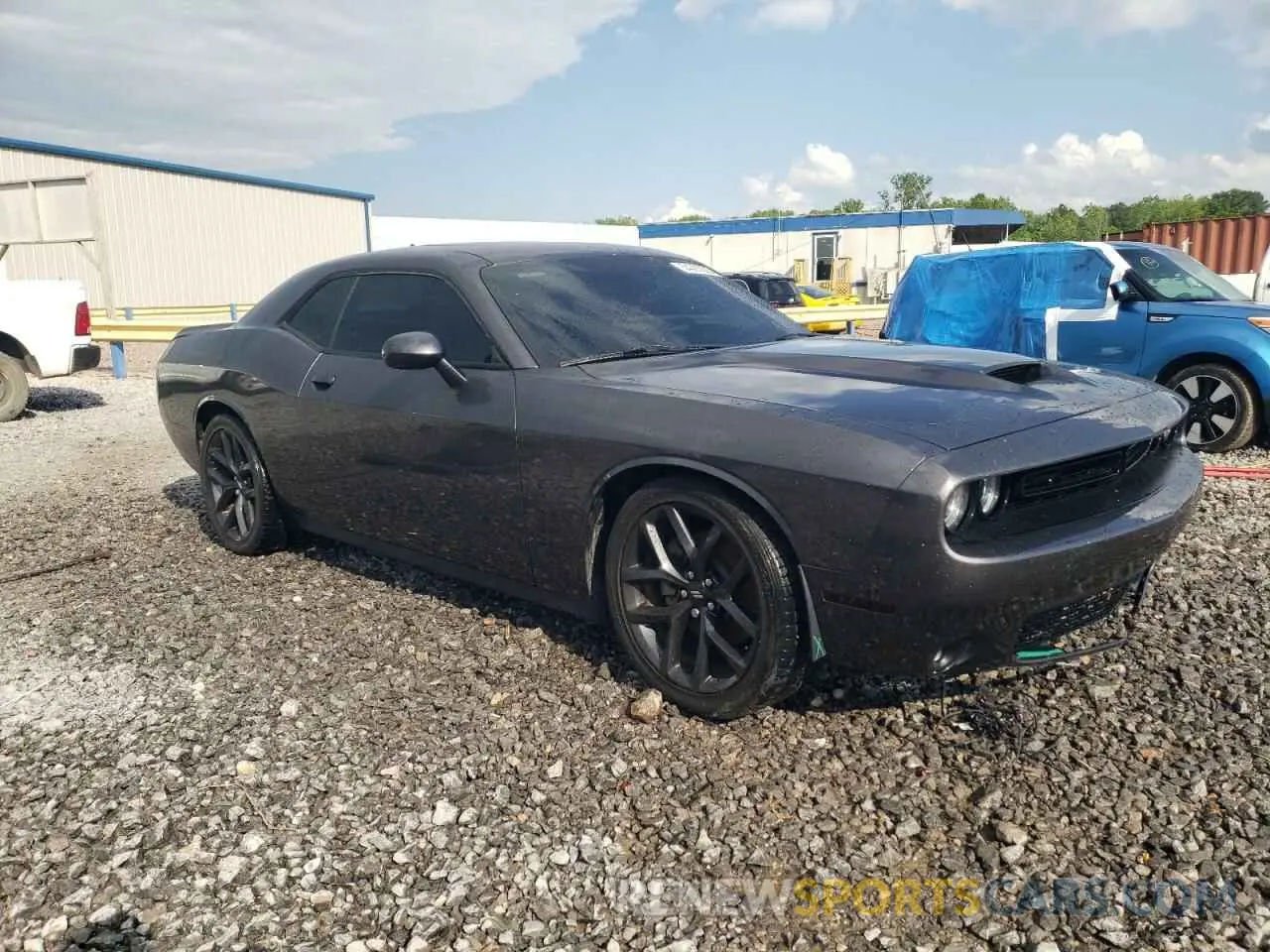 4 Photograph of a damaged car 2C3CDZJG3NH155537 DODGE CHALLENGER 2022