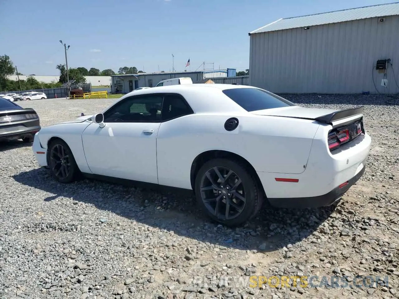 2 Photograph of a damaged car 2C3CDZJG3NH187792 DODGE CHALLENGER 2022
