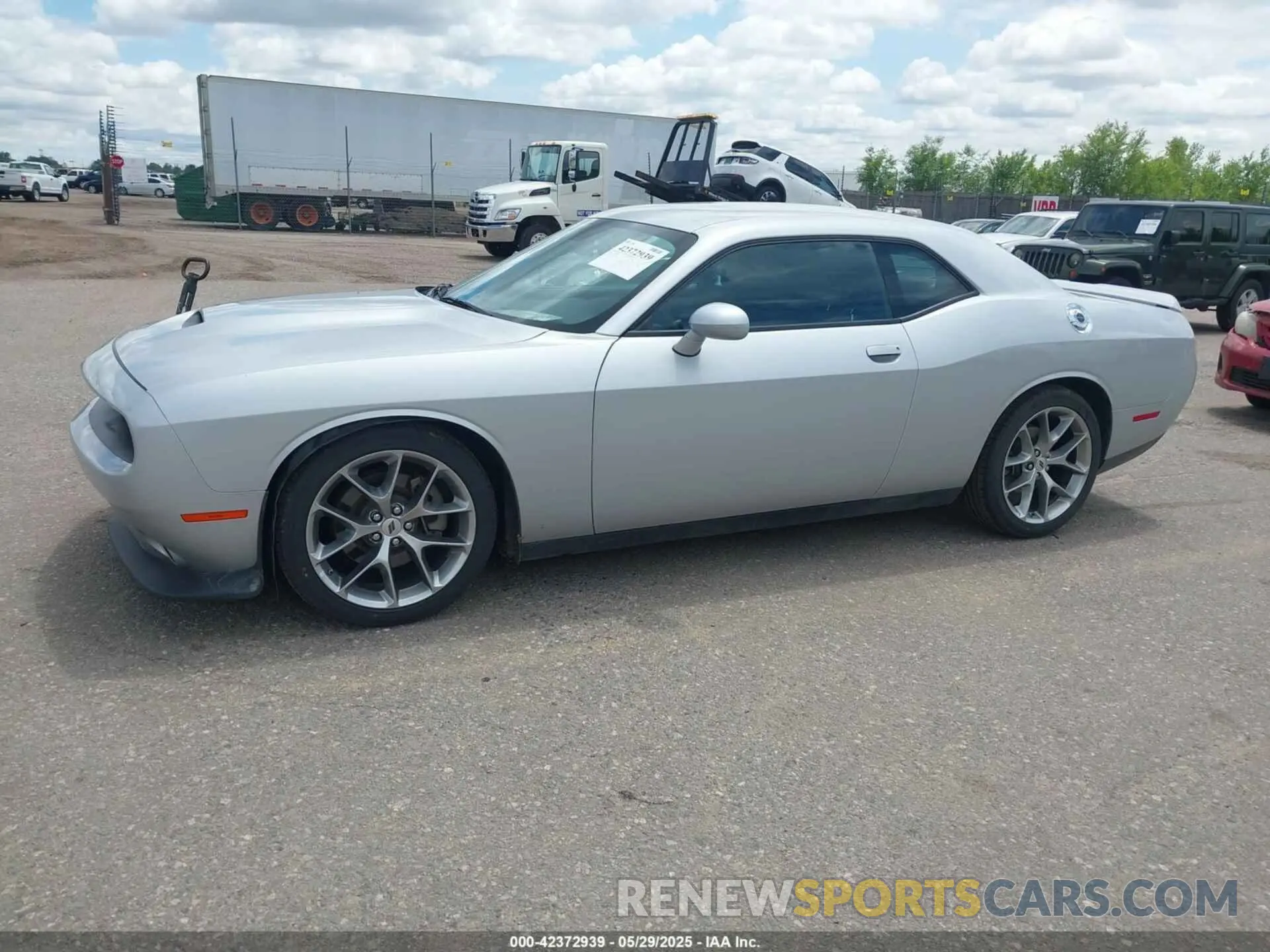 14 Photograph of a damaged car 2C3CDZJG3NH249708 DODGE CHALLENGER 2022