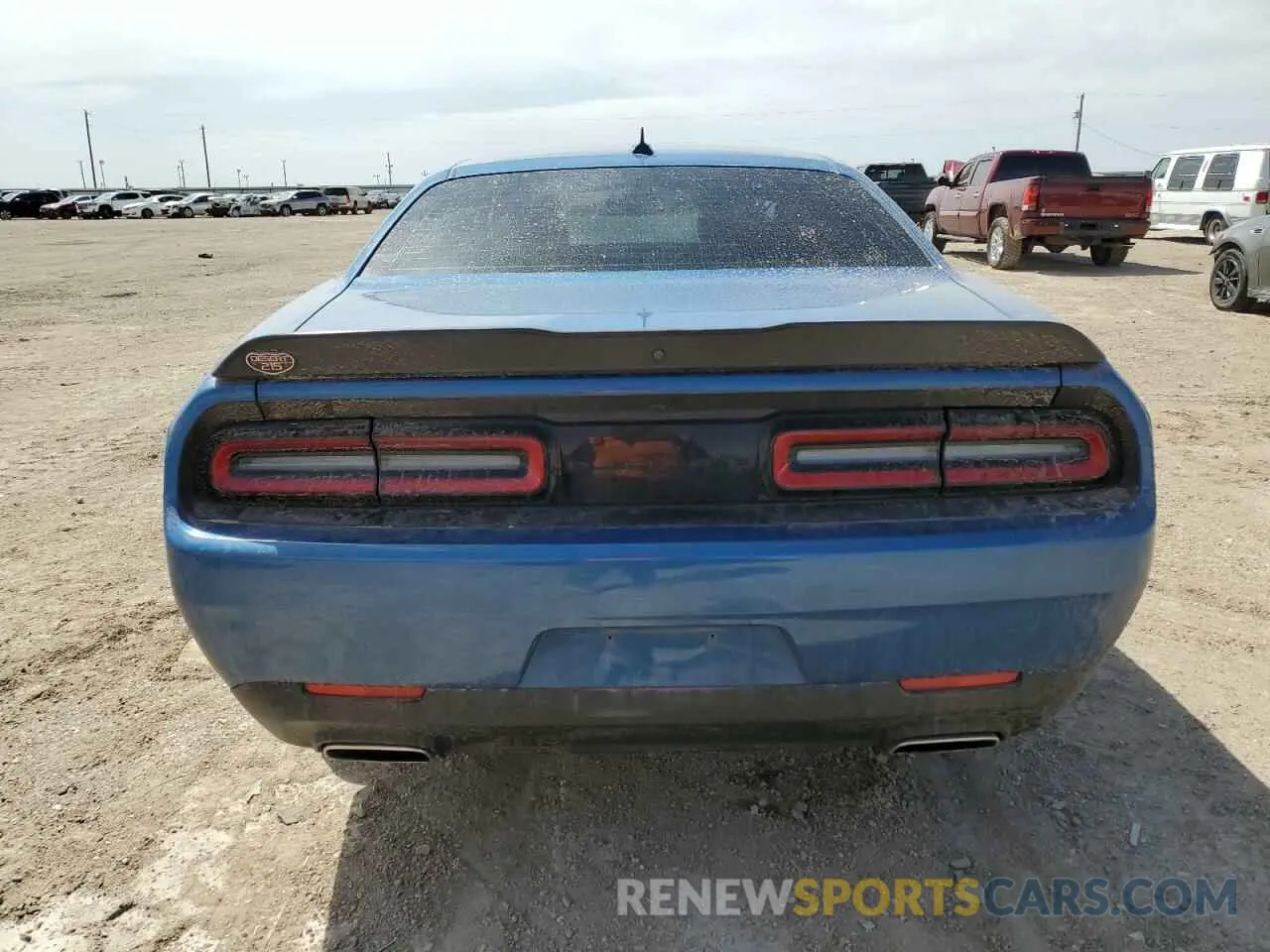 6 Photograph of a damaged car 2C3CDZJG4NH108517 DODGE CHALLENGER 2022