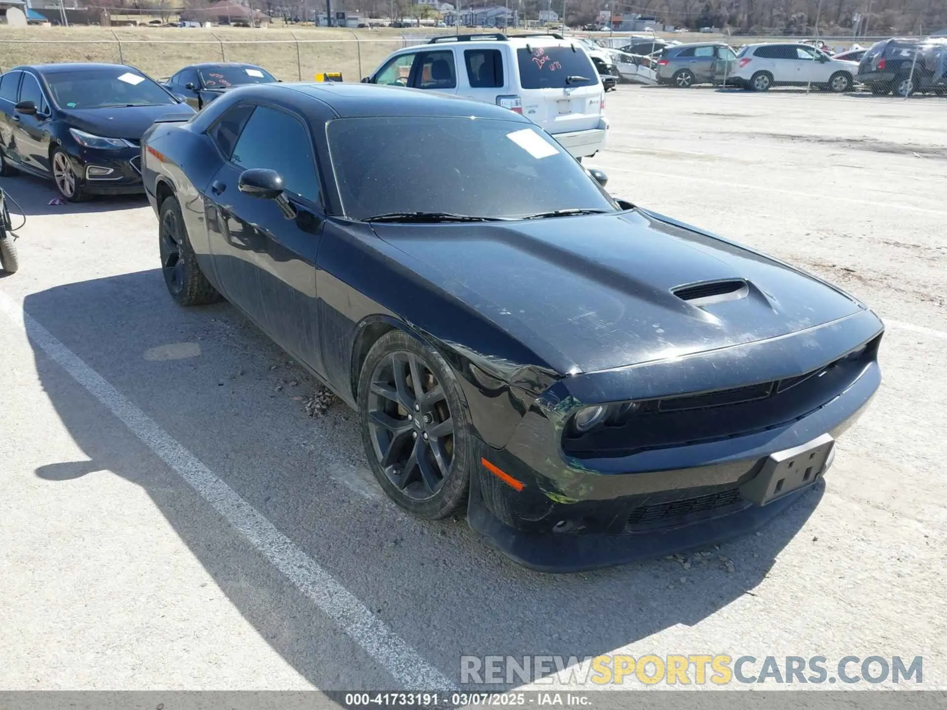 1 Photograph of a damaged car 2C3CDZJG4NH192127 DODGE CHALLENGER 2022
