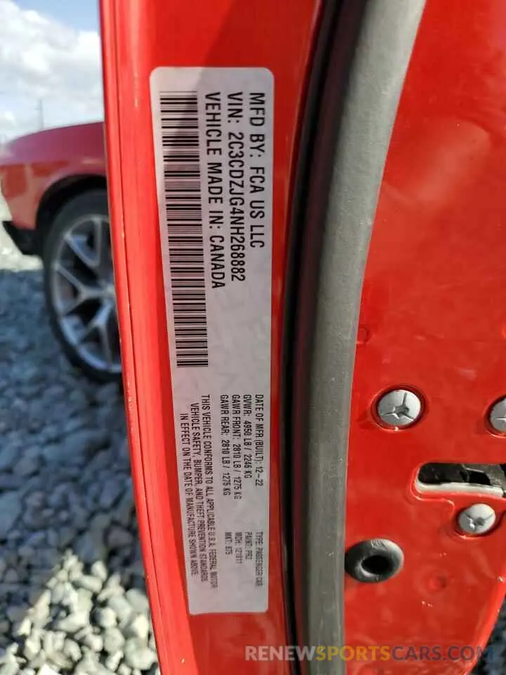14 Photograph of a damaged car 2C3CDZJG4NH268882 DODGE CHALLENGER 2022