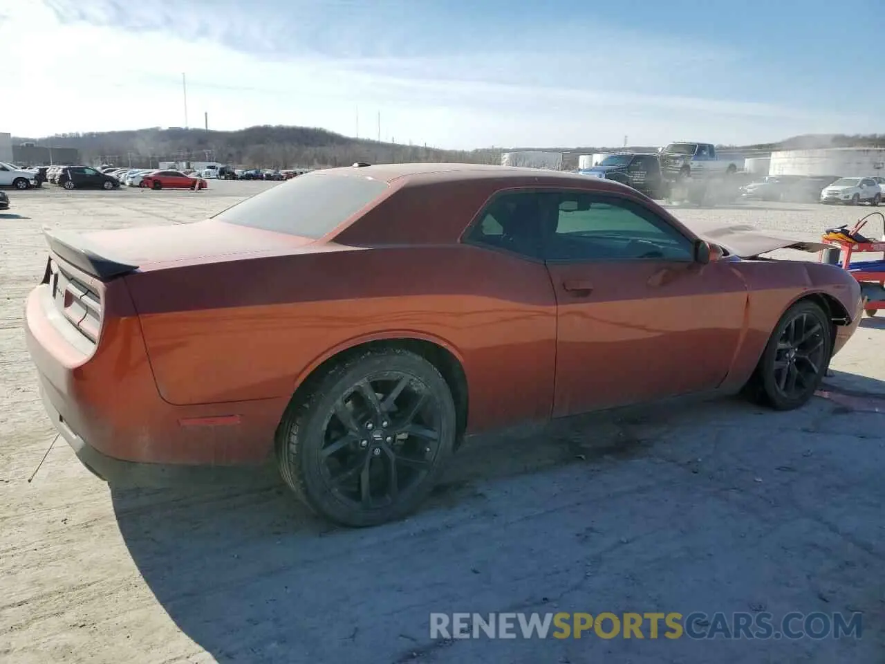 3 Photograph of a damaged car 2C3CDZJG5NH165289 DODGE CHALLENGER 2022