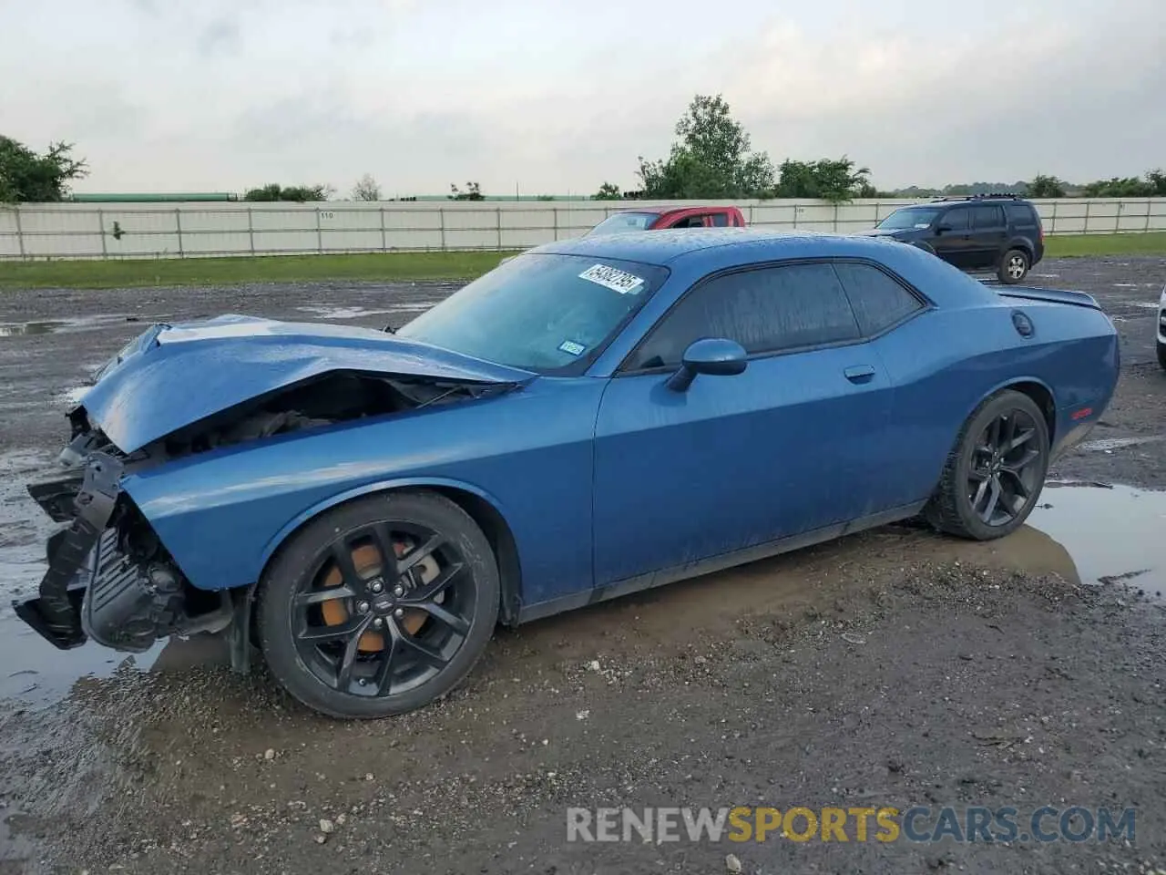 1 Photograph of a damaged car 2C3CDZJG5NH218606 DODGE CHALLENGER 2022