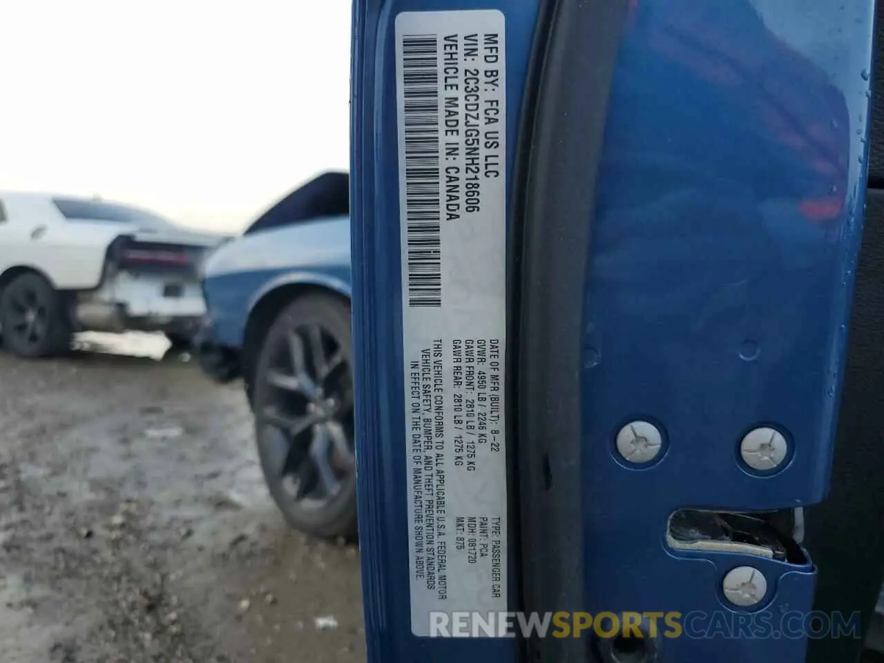 13 Photograph of a damaged car 2C3CDZJG5NH218606 DODGE CHALLENGER 2022