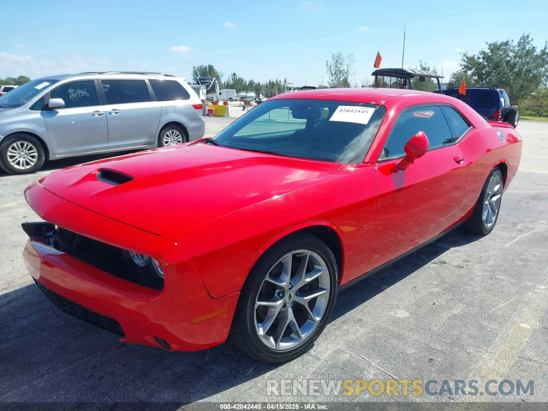 2 Photograph of a damaged car 2C3CDZJG5NH249578 DODGE CHALLENGER 2022