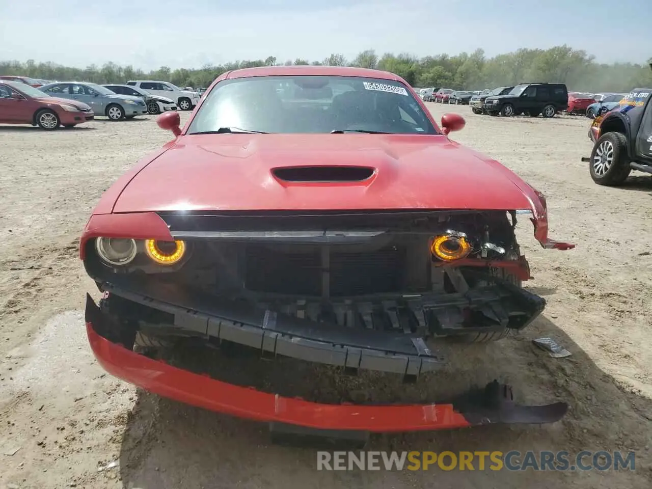 5 Photograph of a damaged car 2C3CDZJG5NH268521 DODGE CHALLENGER 2022