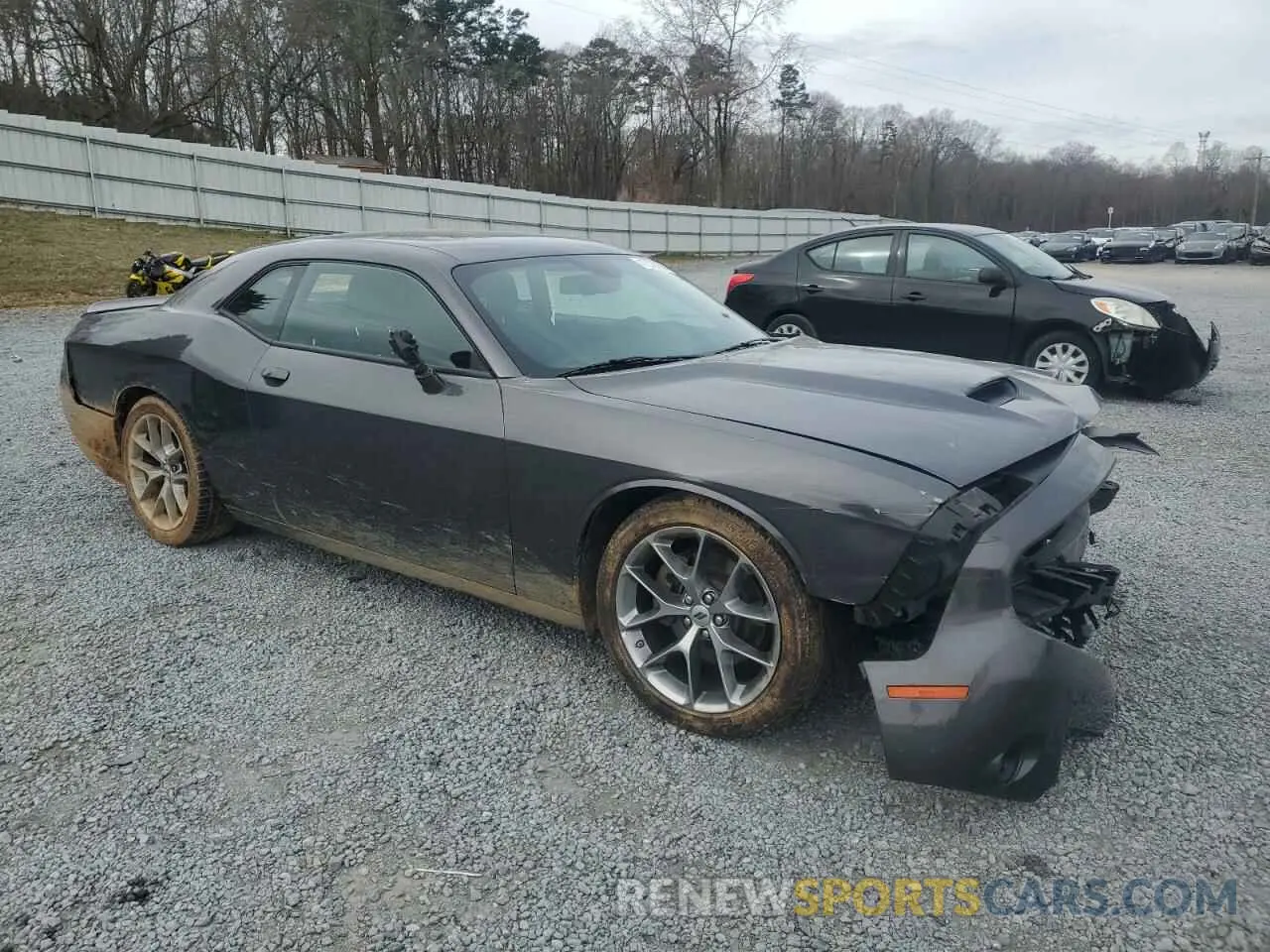 4 Photograph of a damaged car 2C3CDZJG6NH254384 DODGE CHALLENGER 2022